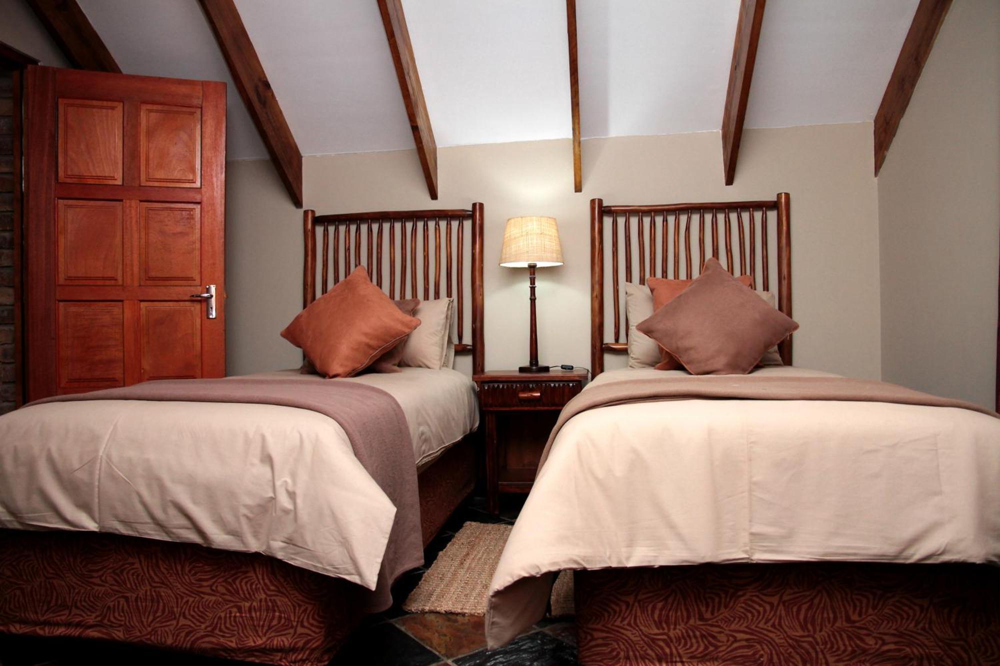 Sondela Nature Reserve & Spa Chalets เบอลา-เบอลา ภายนอก รูปภาพ