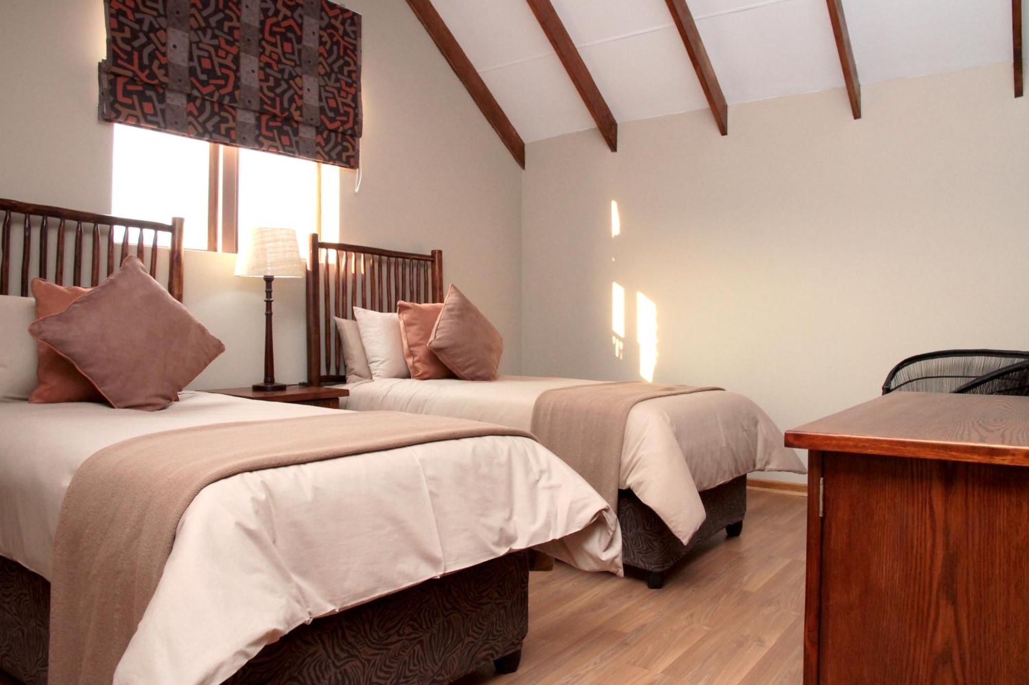 Sondela Nature Reserve & Spa Chalets เบอลา-เบอลา ภายนอก รูปภาพ